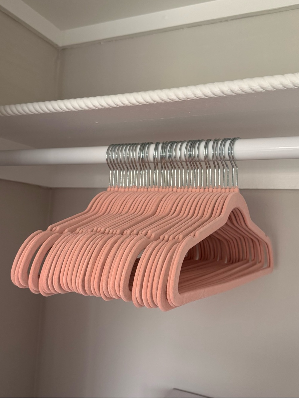 Velvet Slimline Closet Hangers - Blush Pink set of 35
